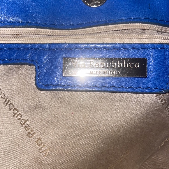 Purse - Picture 4 of 5